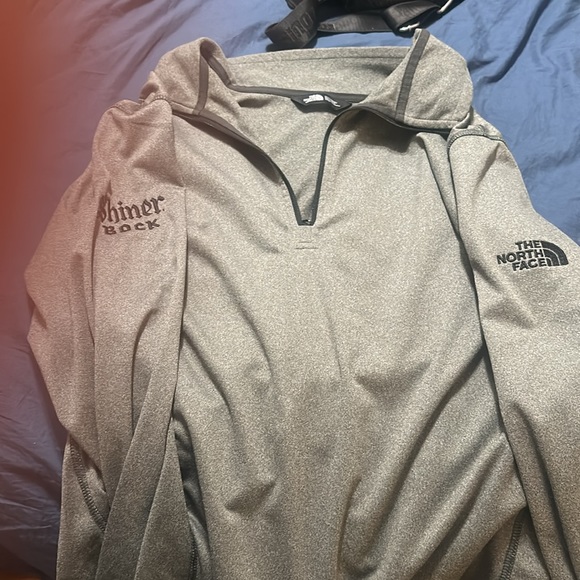 The north face Shiner bock pull over grey XL - Picture 3 of 5